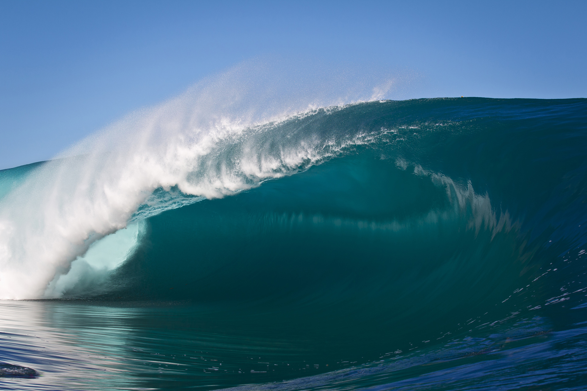 empty wave , Teahupoo